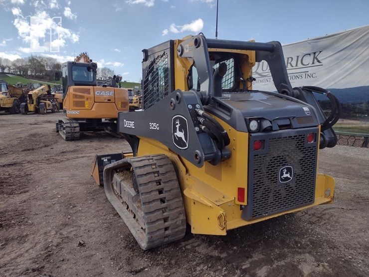 2023-deere-325g-image-31