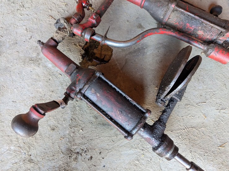 #5538-•-oil-pumps-image-2