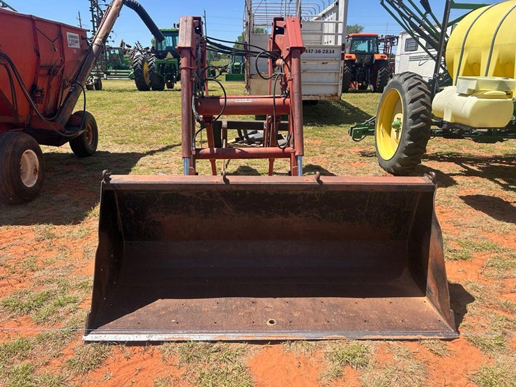 case-ih-l300-image-2