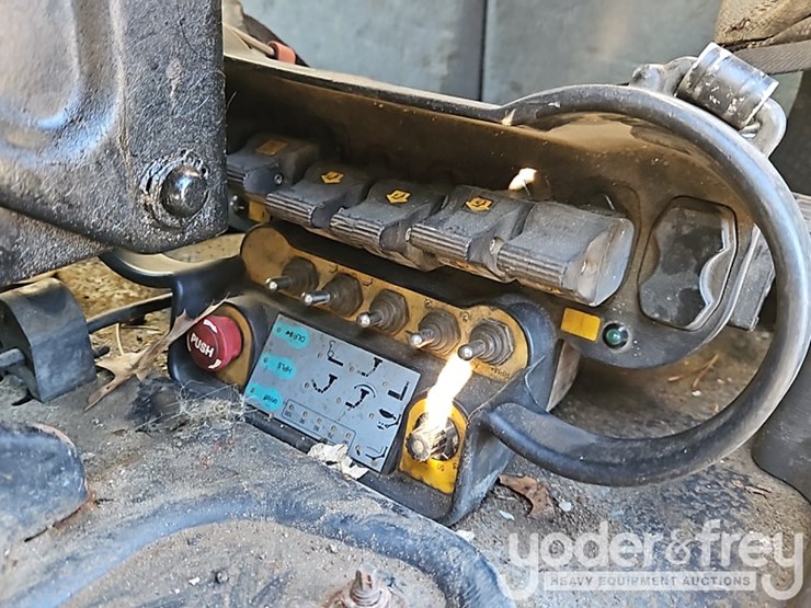 2008-international-7400-image-35