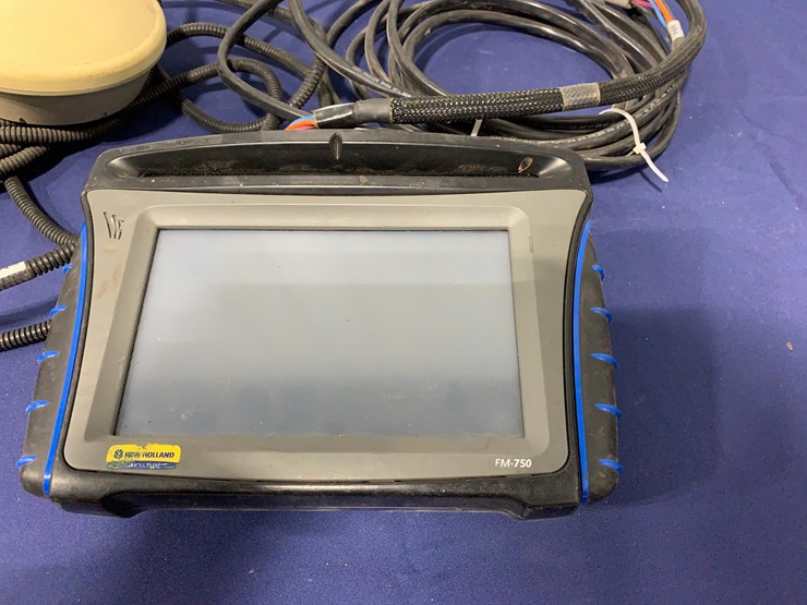 trimble-fm-750-display-image-3