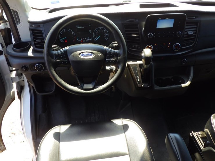 2020-ford-transit-image-9