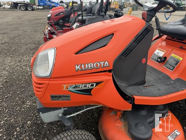kubota-t2380-image-5