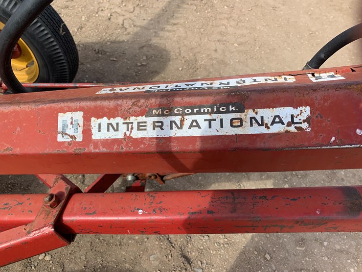 international-100-image-12