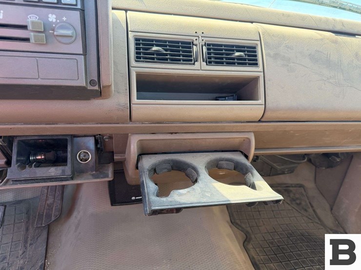 1994-chevrolet-gmt400-image-35