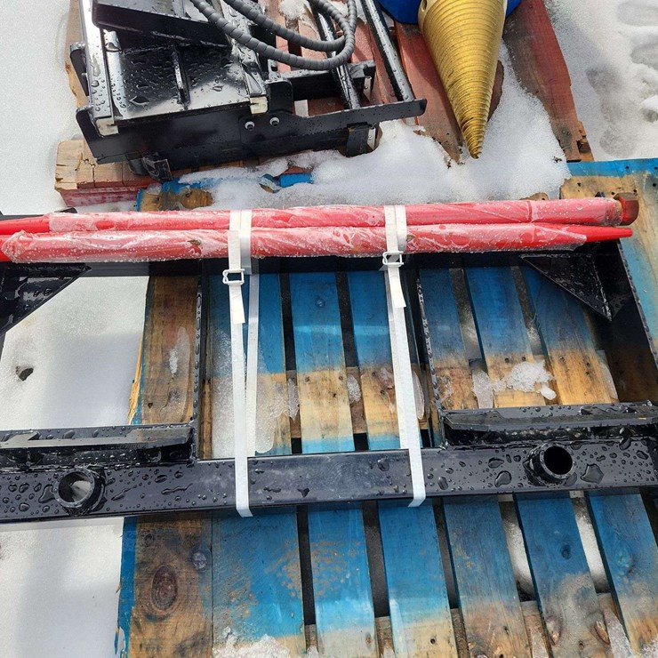 FUTURE FT-BF47 Skid Steer Bale Fork