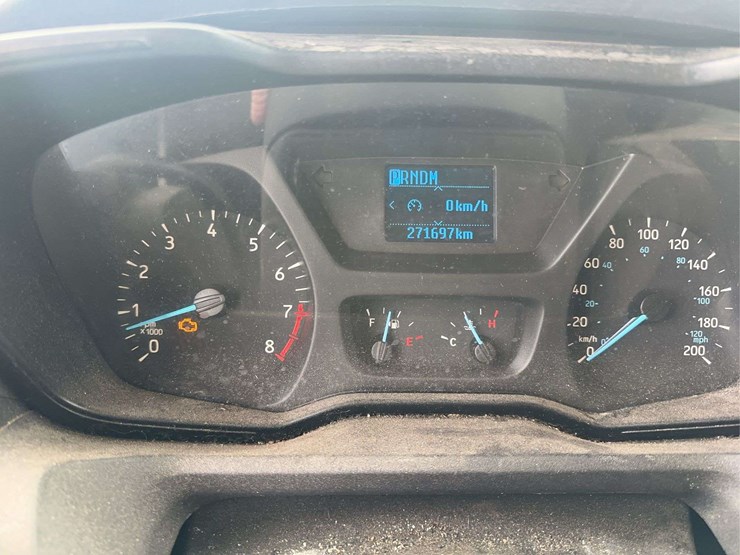 2019-ford-transit-image-24