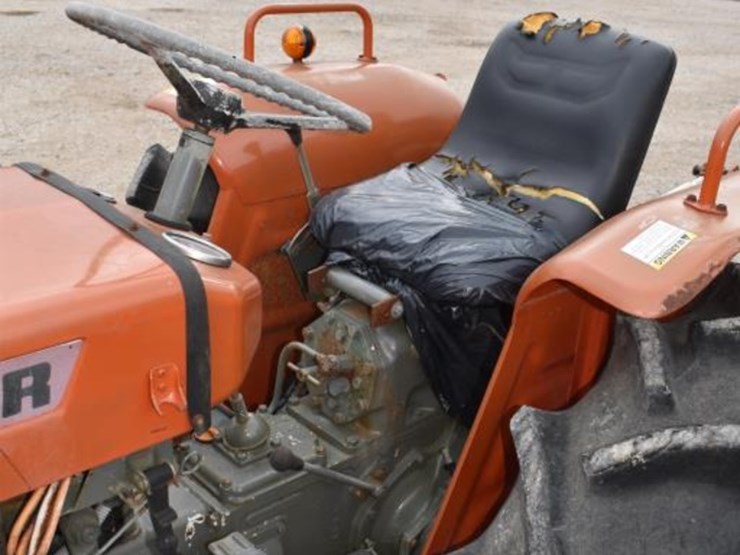 yanmar-ym2200-image-8