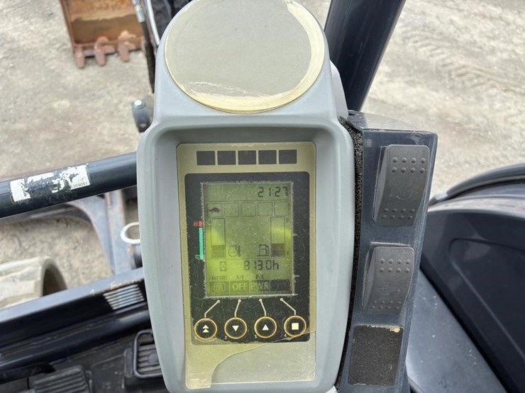 2020-deere-50g-image-19