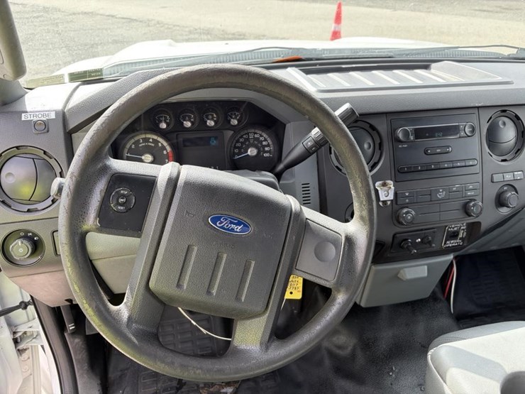 2013-ford-f250-image-12