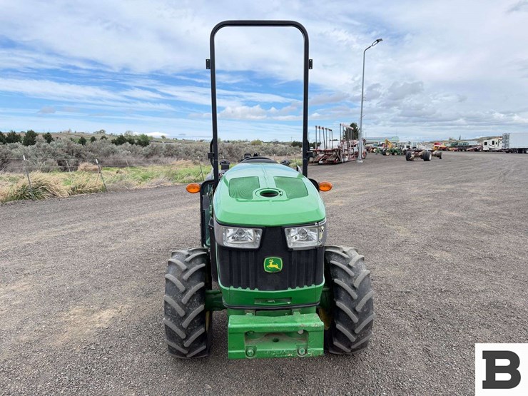 2020-john-deere-5075gl-image-8