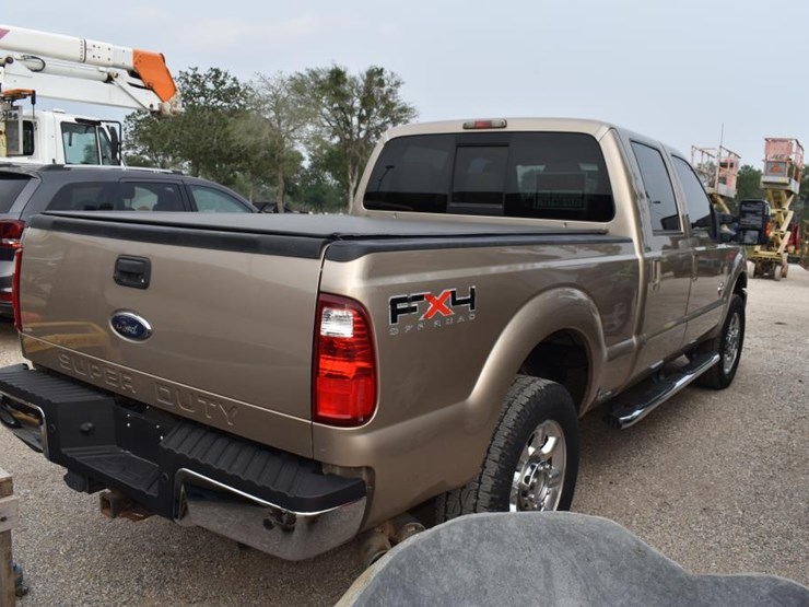 2011-ford-f250-image-4