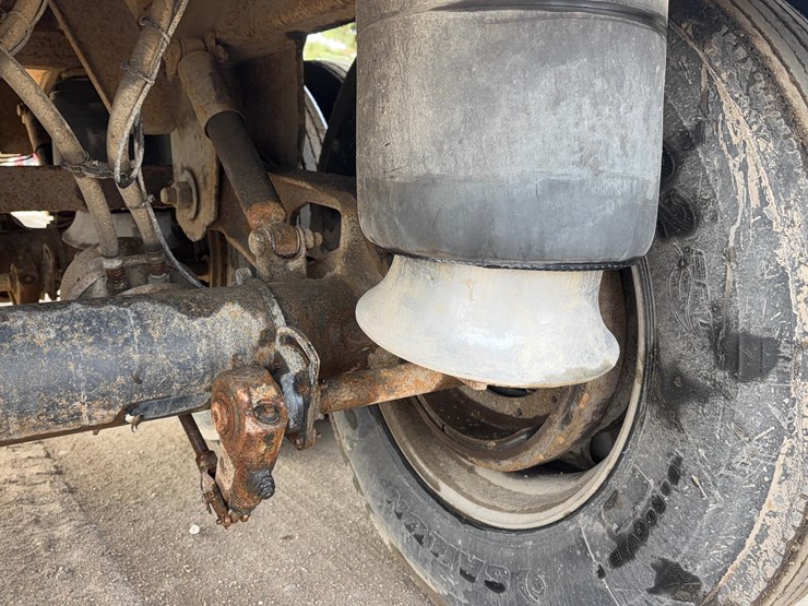 2013-timpte-super-hopper-image-14