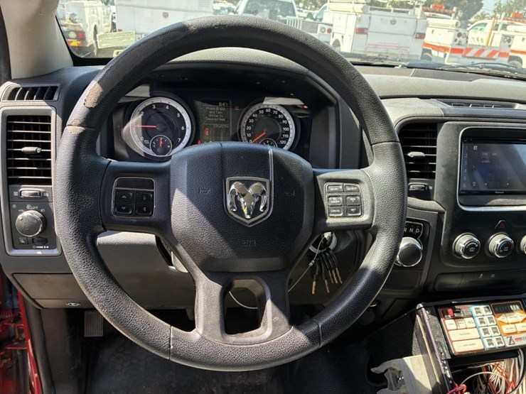 2013-dodge-1500-image-13