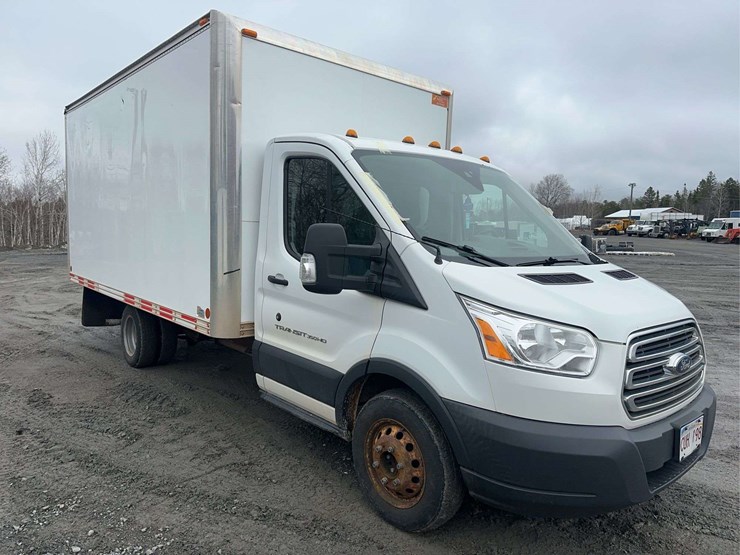 2018-ford-transit-image-3