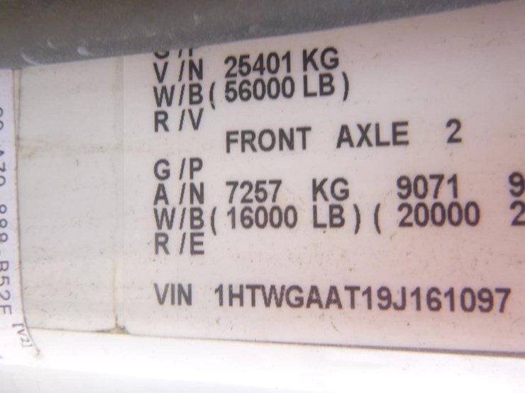 2009-international-7400-image-31