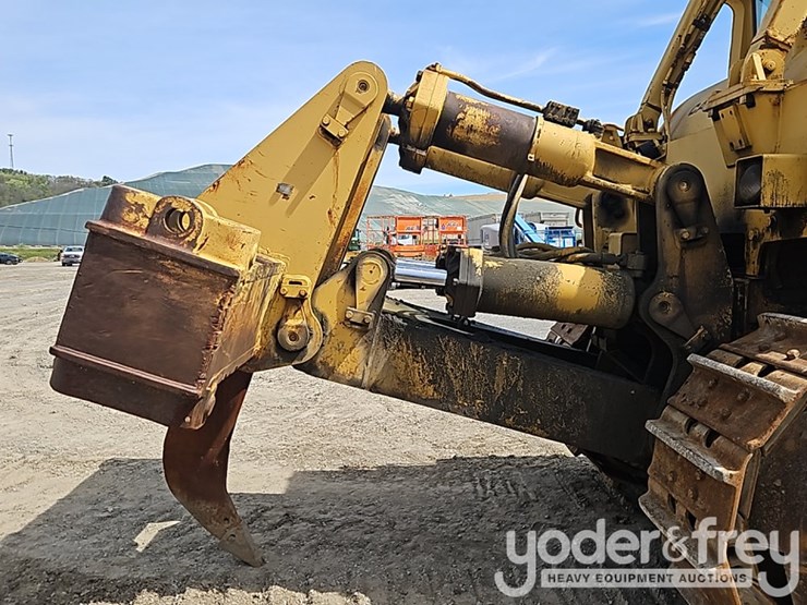 1981-caterpillar-d9h-image-28
