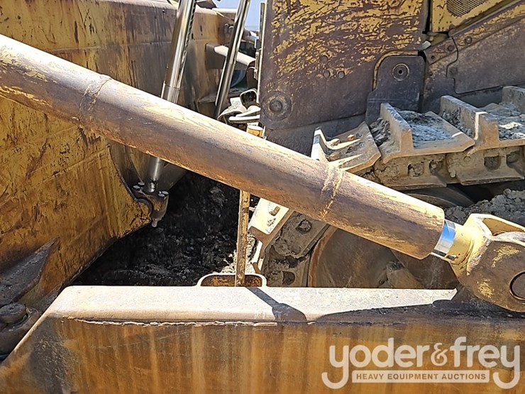 1990-caterpillar-d9n-image-15