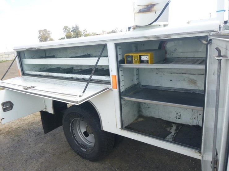 2009-ford-f350-image-19
