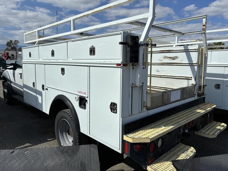 2011-ford-f550-sd-image-4