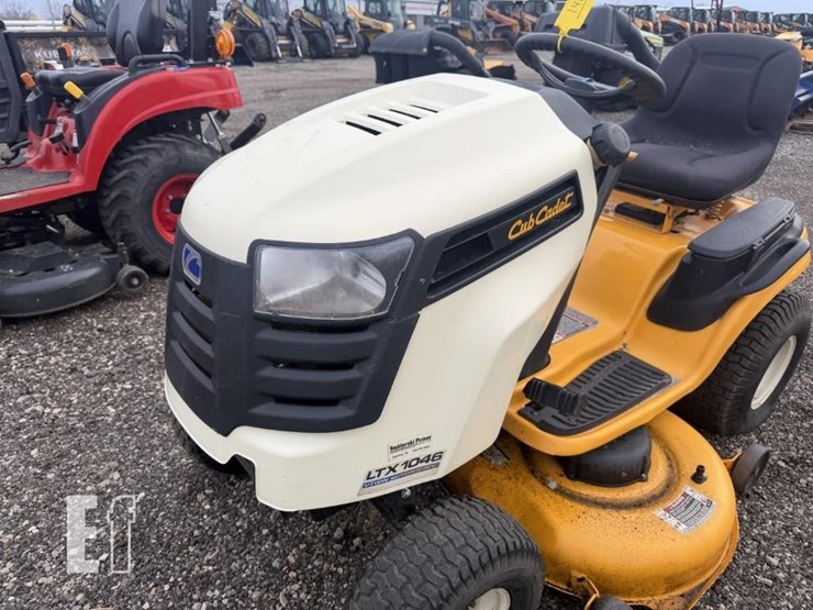 2013-cub-cadet-ltx1046-image-5