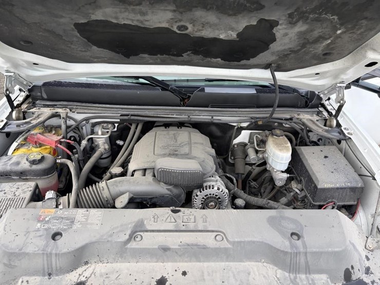 2012-gmc-sierra-2500-image-8