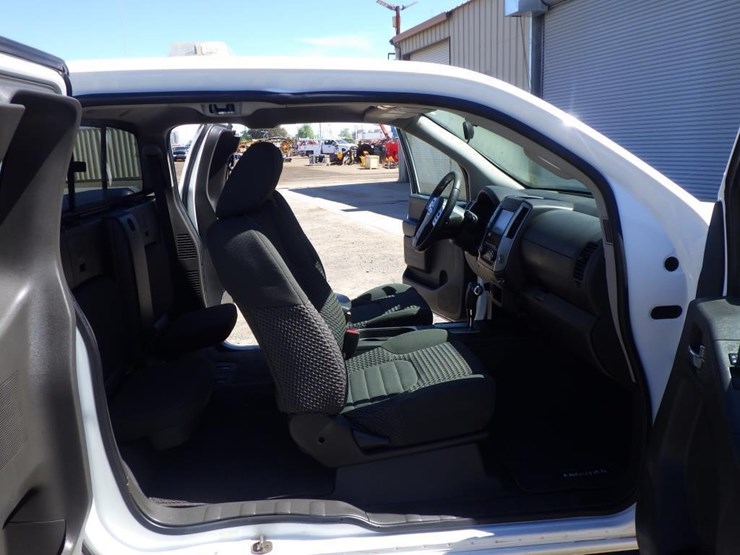 2019-nissan-frontier-image-6