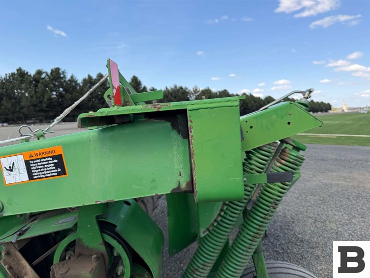 john-deere-820-image-20
