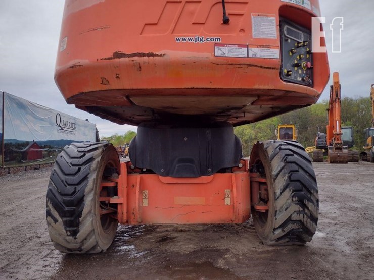 4-jlg-1200sjp-image-22