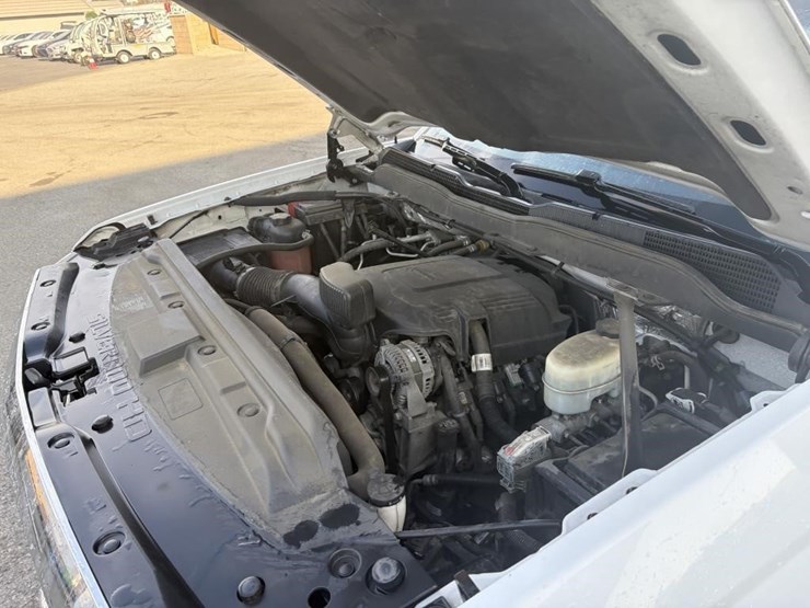 2016-chevrolet-silverado-2500-image-7