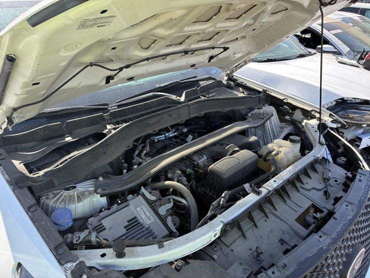 2021-ford-explorer-police-interceptor-image-12