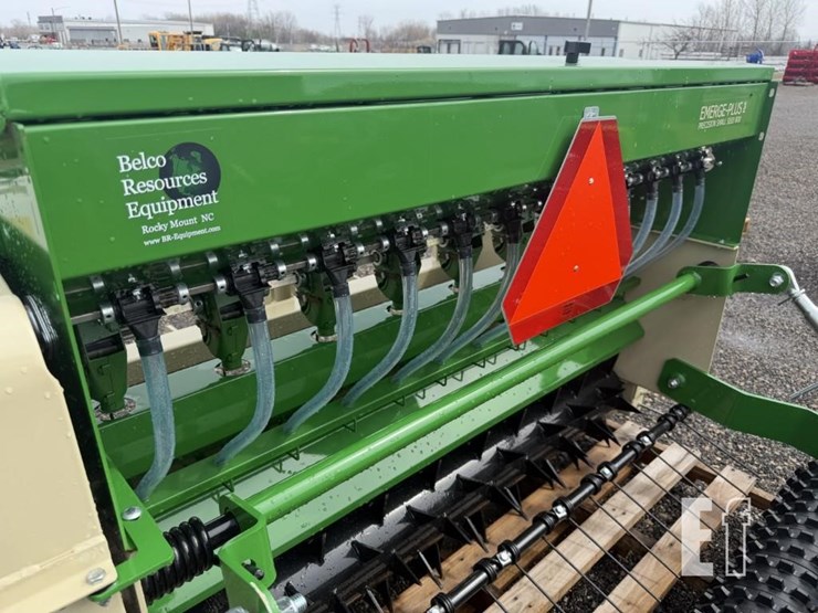 2026-caterpillar-12-image-7