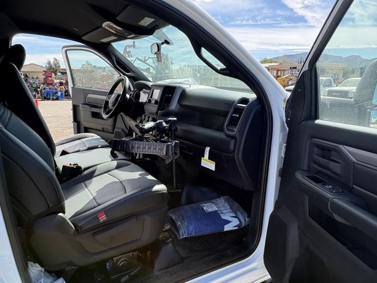 2024-dodge-2500-image-15