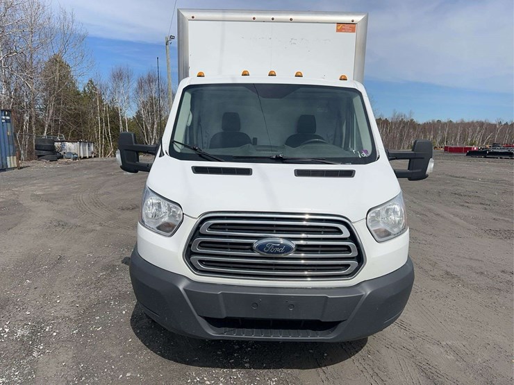 2018-ford-transit-image-2