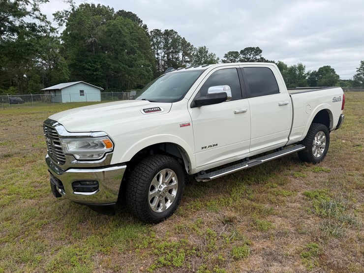 2019-dodge-ram-2500-image-1
