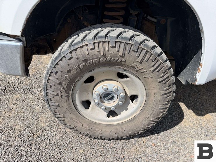 2010-ford-f250-image-10