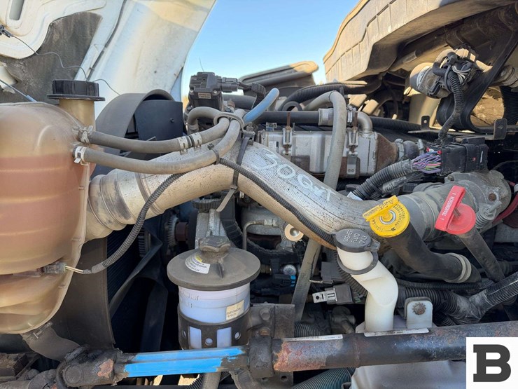 2008-international-durastar-4300-image-41