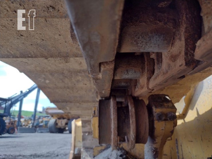 18-deere-650k-lgp-image-16