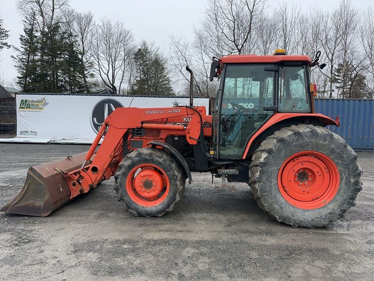 2001-kubota-m9000-image-8