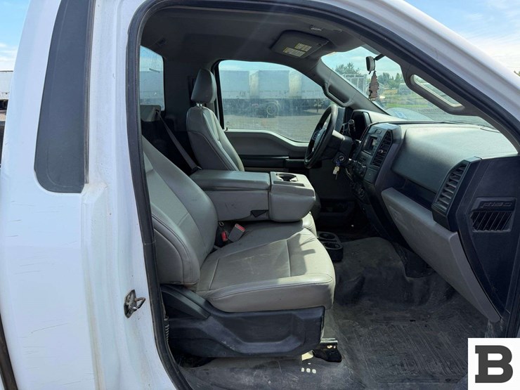 2015-ford-f150-image-25