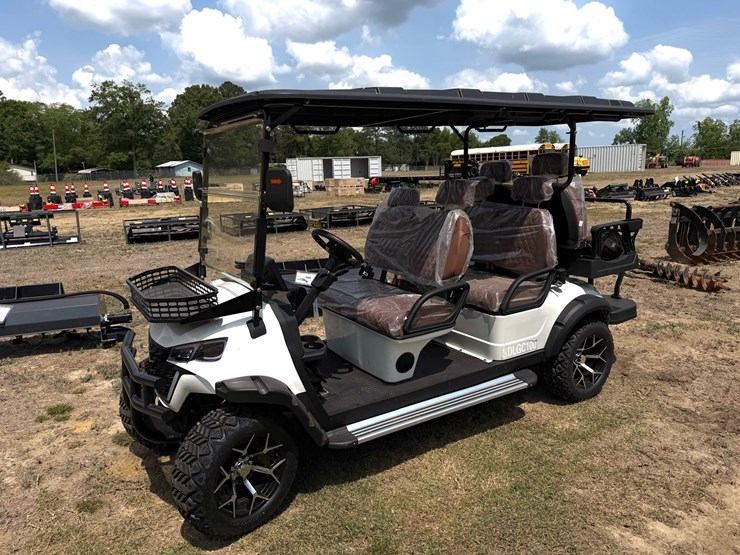 #581-•-#580-•-golf-cart-image-1