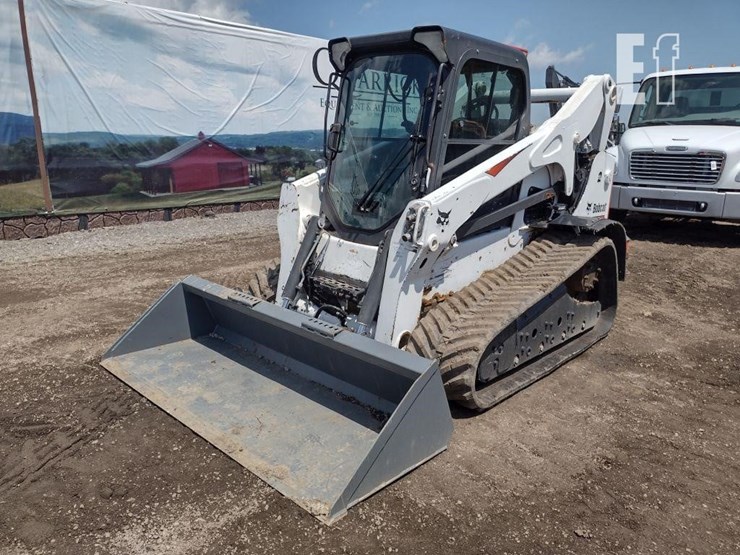 2013-bobcat-t770-image-34
