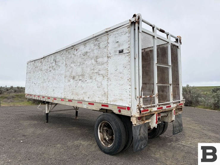 1984-fruehauf-open-top-image-4
