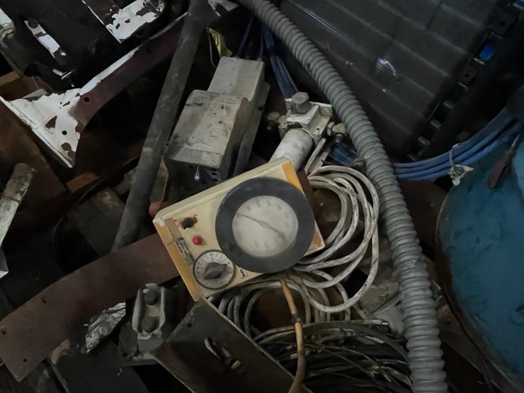 #10405-•-complete-hydraulic-system-for-ready-mix-truck-image-8