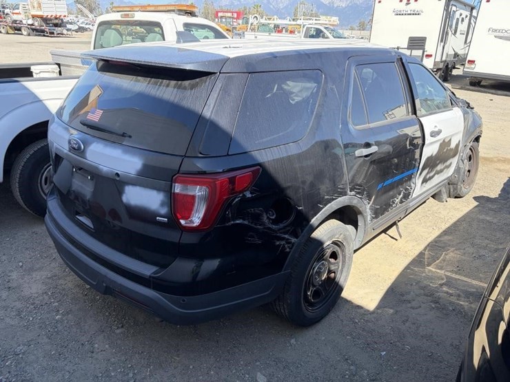 2018-ford-explorer-police-interceptor-image-3
