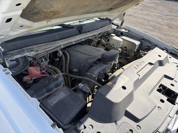 2012-gmc-sierra-2500-image-44