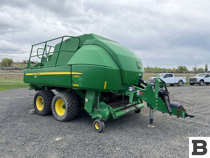 2015-john-deere-l340-image-8