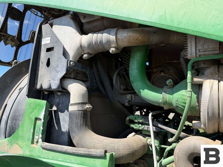 2013-john-deere-7200r-image-60