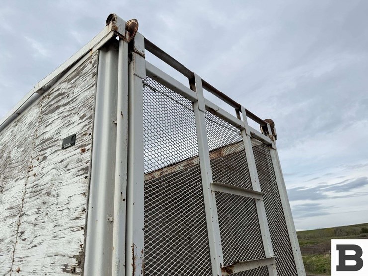1984-fruehauf-open-top-image-19