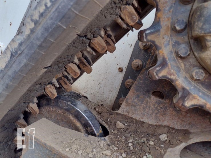 2021-bobcat-t76-image-25